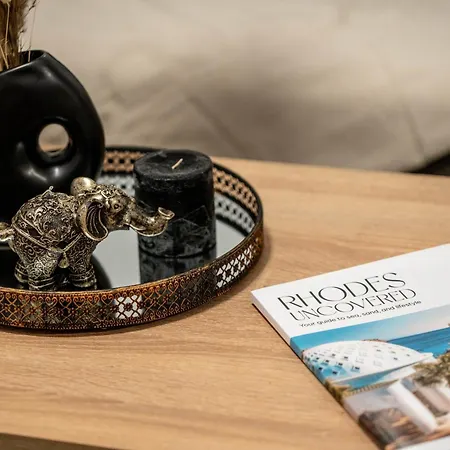 Maquestas Modern Архангелос