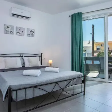 Maquestas Modern ארכאנגלוס